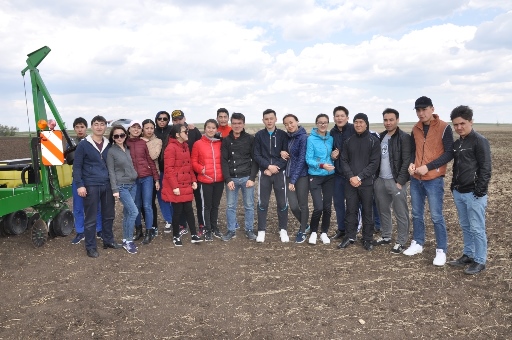 Praxisorientiertes Pilotseminar für Studenten der Kasachischen Agrartechnischen Universität